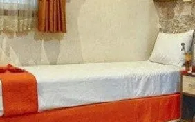 اتاق یک تخته (اقامت با صبحانه)