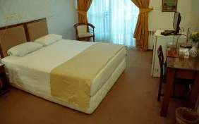 اتاق دو تخته دبل (اقامت با صبحانه)