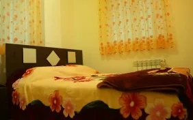 سوئیت یکخوابه دو تخته (اقامت)