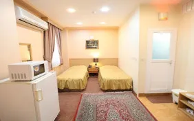 سوئیت چهار نفره (اقامت با صبحانه)