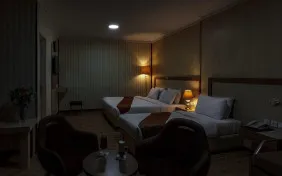 سوئیت سه نفره (اقامت با صبحانه)