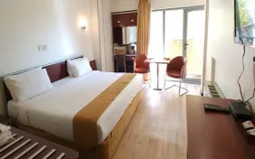 اتاق دو تخته دبل چشم انداز (اقامت با صبحانه)