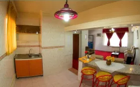 سوئیت دو نفره (اقامت با صبحانه)