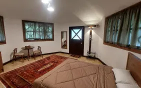 کلبه دونفره توسکا10 (اقامت با صبحانه)