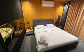 ویلای دوتخته دبل (اقامت باصبحانه)