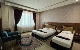 اتاق سه تخته (فولبرد)