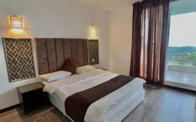 اتاق چهار نفره استاندارد (اقامت با صبحانه)