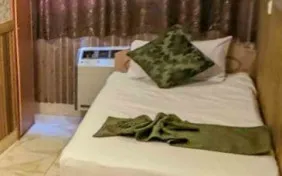اتاق یک تخته (اقامت با صبحانه)