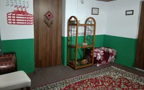 اتاق دو نفره زگال ( کف خواب ) (اقامت با صبحانه)