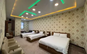 سوئیت چهارتخته VIP (اقامت با صبحانه)