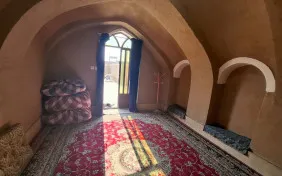اتاق روح الله چهار نفره کف خواب (اقامت صبحانه)