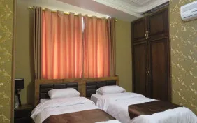 اتاق دو تخته توئین (اقامت با صبحانه)