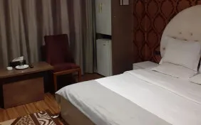 اتاق یک تخته (اقامت با صبحانه)