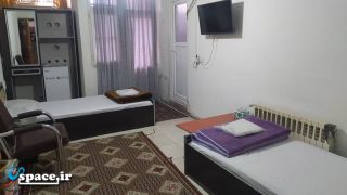 اتاق 2 تخته توئین دارای سرویس بهداشتی اختصاصی (طبقه اول)