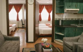 آپارتمان دو خوابه شش نفره رویال (اقامت با صبحانه) 