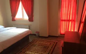 اتاق دوتخته توئین (اقامت با صبحانه)