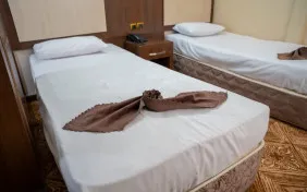 اتاق دوتخته توئین (اقامت با صبحانه)