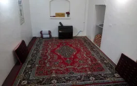 اتاق پنج نفره کف خواب (اقامت تک)
