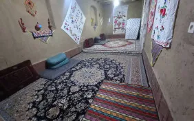 اتاق چهارنفره کف خواب (اقامت باصبحانه)