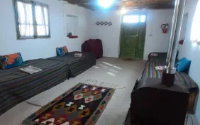 بومگردی پنج تخته سنتی سینگل (اقامت تک)