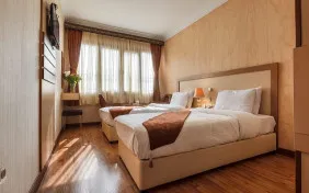 اتاق یک تخته (اقامت با صبحانه)
