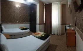 اتاق دوتخته توئین (اقامت با صبحانه)