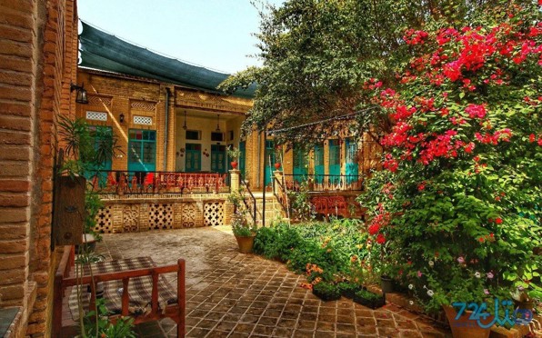 عمارت پدری