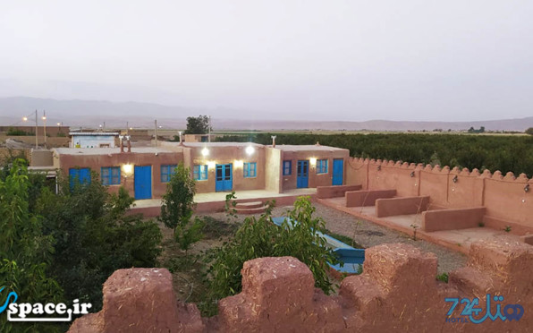 کوروش (ایرانا)