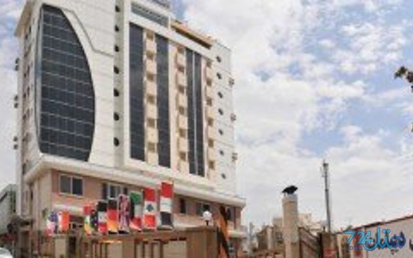 دیپلمات